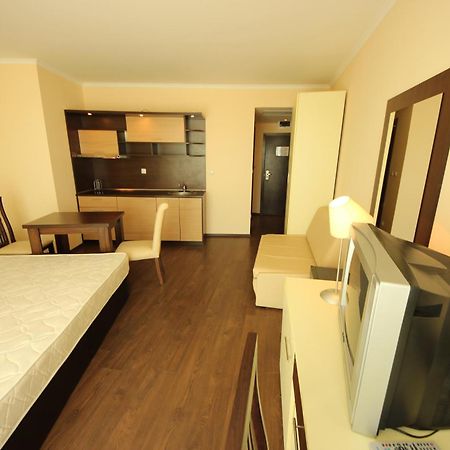 Menada Apartments In Grand Hotel Sveti Vlas Habitación foto